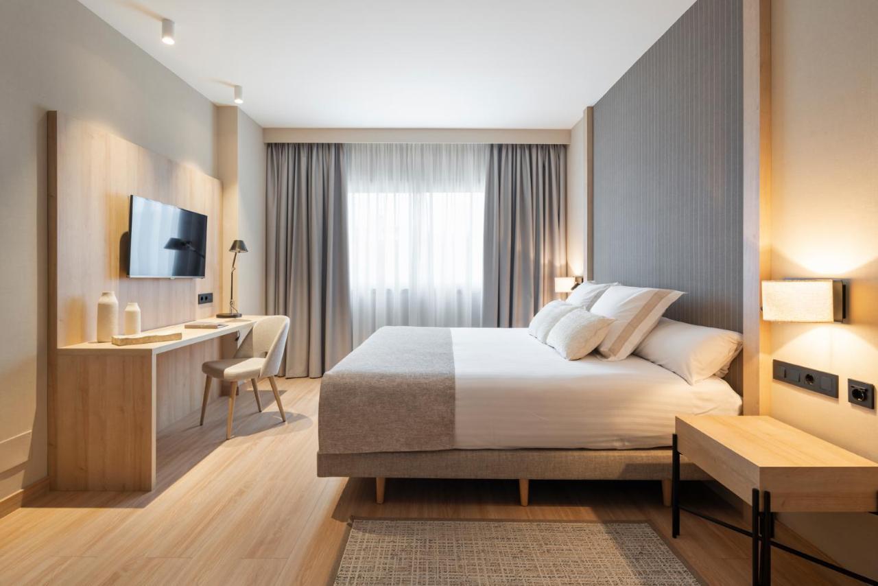 Aparthotel Attica21 As Galeras Bastiagueiro Dış mekan fotoğraf